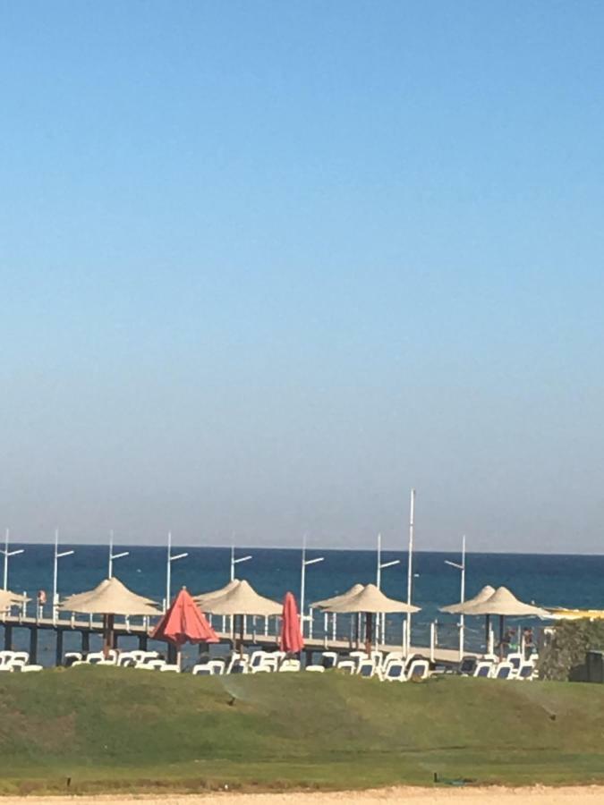 Sea View Chalet With Garden At Porto South Beach - Families Only Ain Suchna Exterior foto
